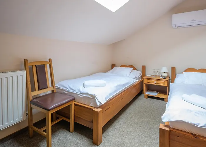 אורחן Vinatus Pince